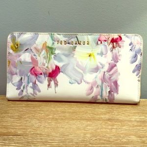 Ted Baker Hanging Garden wallet